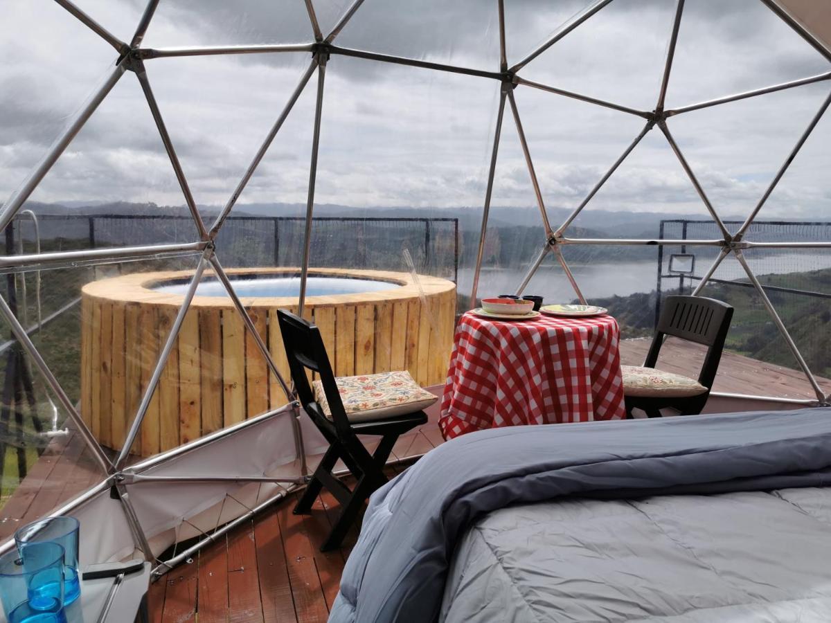 Готель Glamping Guatavita Hills Екстер'єр фото